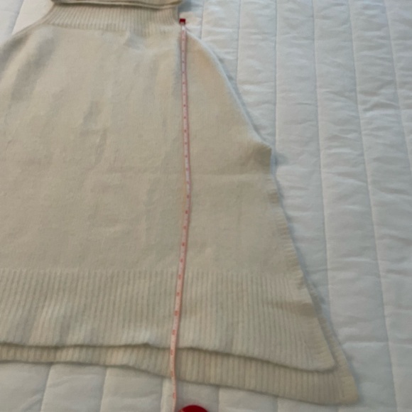 Angora Cream Poncho - Picture 7 of 9